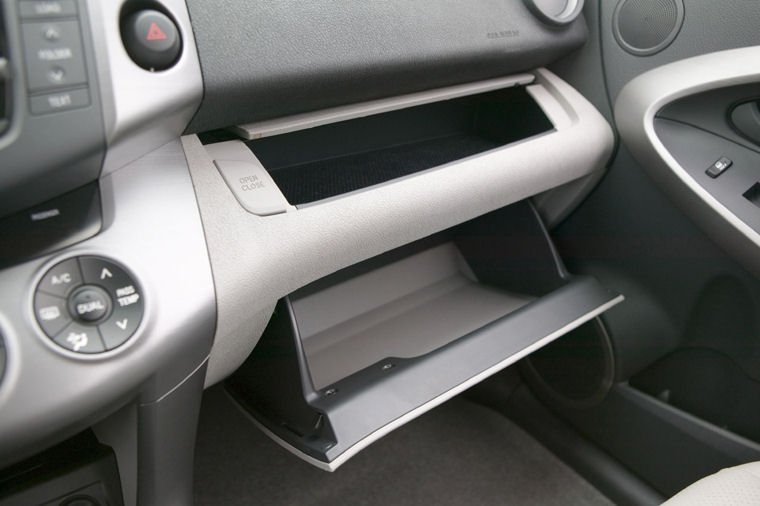 2008 Toyota RAV4 Limited Glove Box Picture